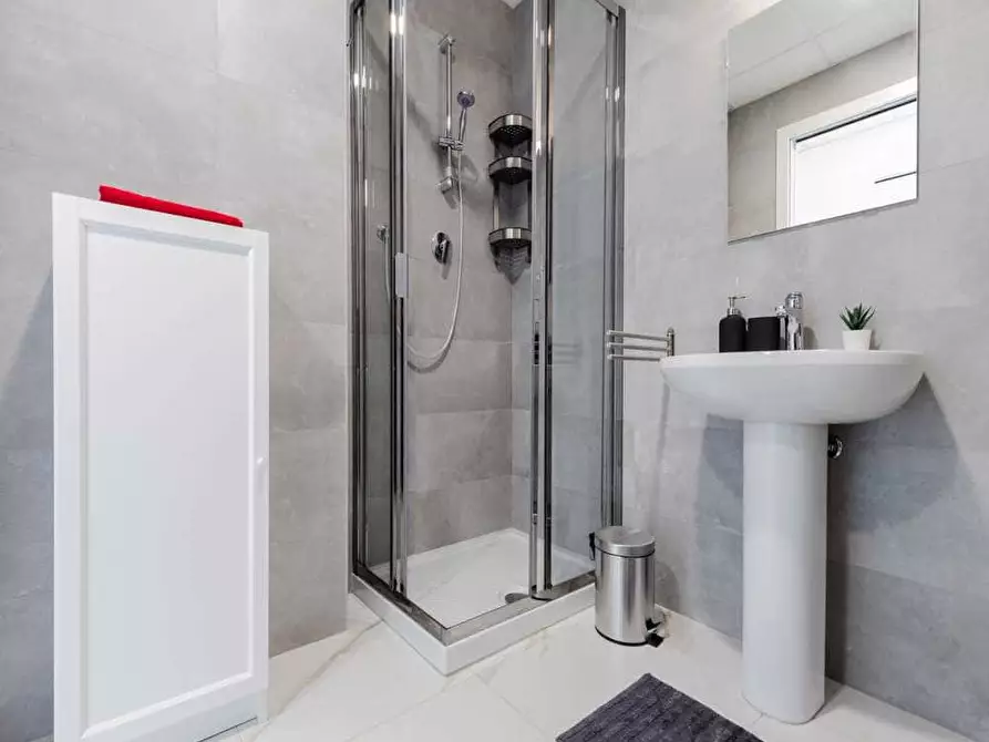 Immagine 3 di Camera in affitto  in Viale Bligny28 a Milano