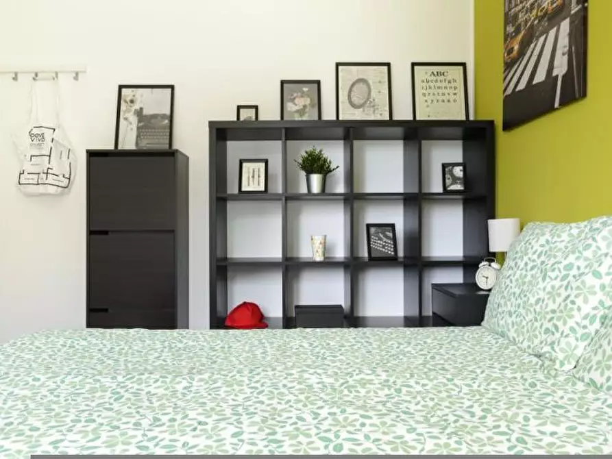 Immagine 1 di Camera in affitto  in Via delle Ande8 a Milano