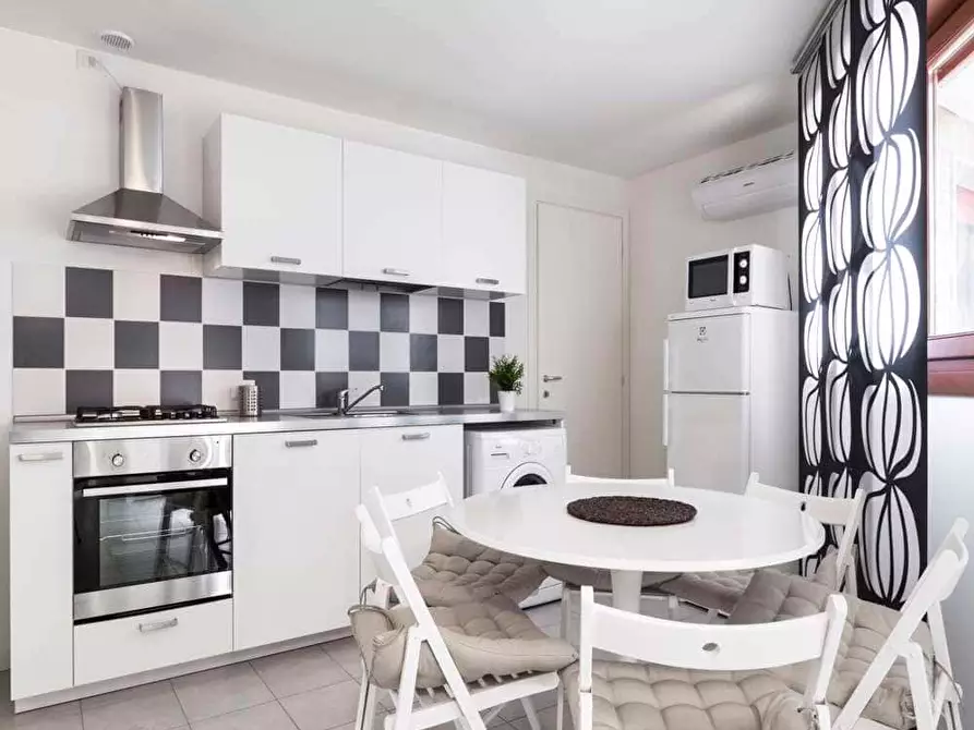 Immagine 12 di Camera in affitto  in Largo Cavalieri di Malta8 a Milano