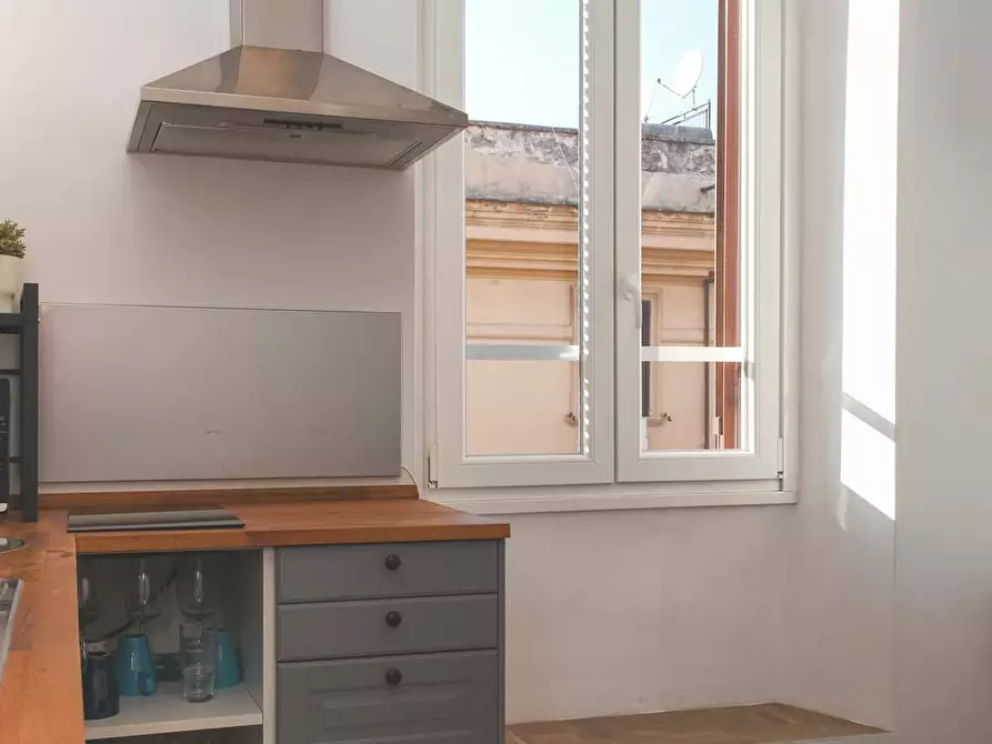 Immagine 18 di Appartamento in affitto  in Via del Commercio12 a Roma