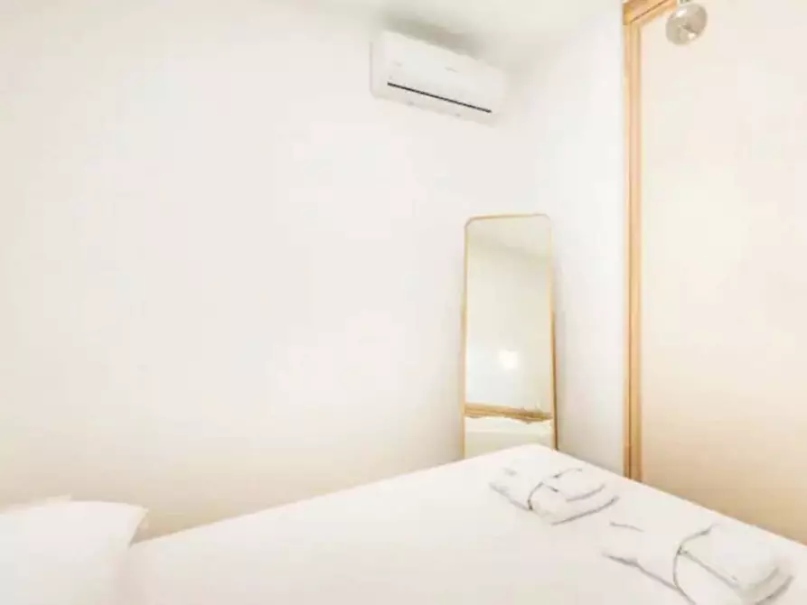 Immagine 14 di Appartamento in affitto  in Via Polesine5 a Milano