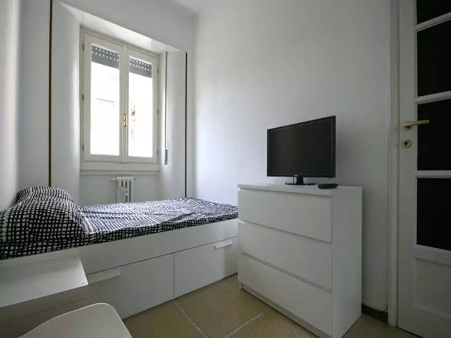 Immagine 2 di Camera in affitto  in Piazzale Bacone9 a Milano