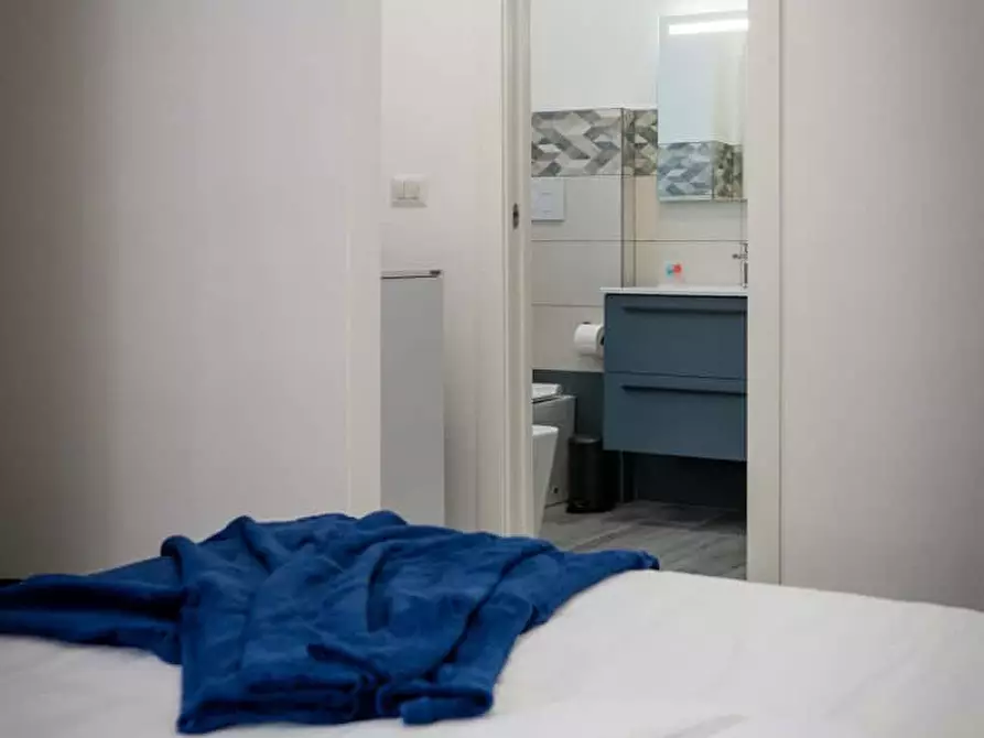 Immagine 6 di Appartamento in affitto  in Via Lodovico Il Moro159 a Milano