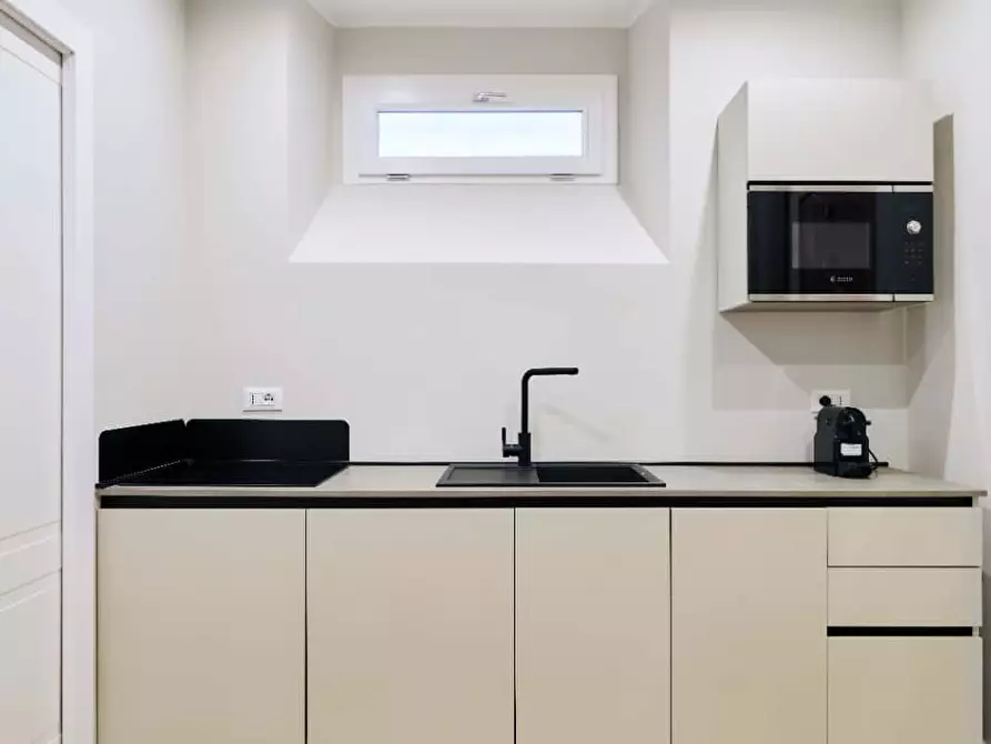 Immagine 1 di Appartamento in affitto  in Via Giulia di Gallese4 a Roma