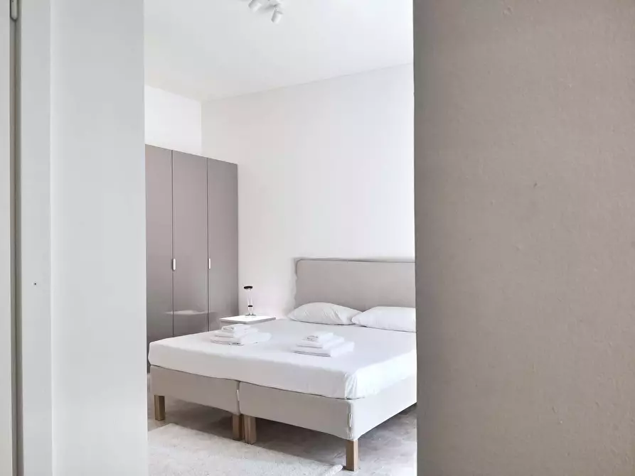 Immagine 15 di Appartamento in affitto  in Via Vincenzo Monti55 a Milano