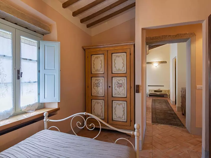 Immagine 42 di Appartamento in affitto  in 52044 Mezzavia, Province of Arezzo, Italy a Cortona