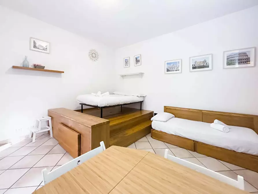 Immagine 2 di Appartamento in affitto  in Via Modica2 a Roma