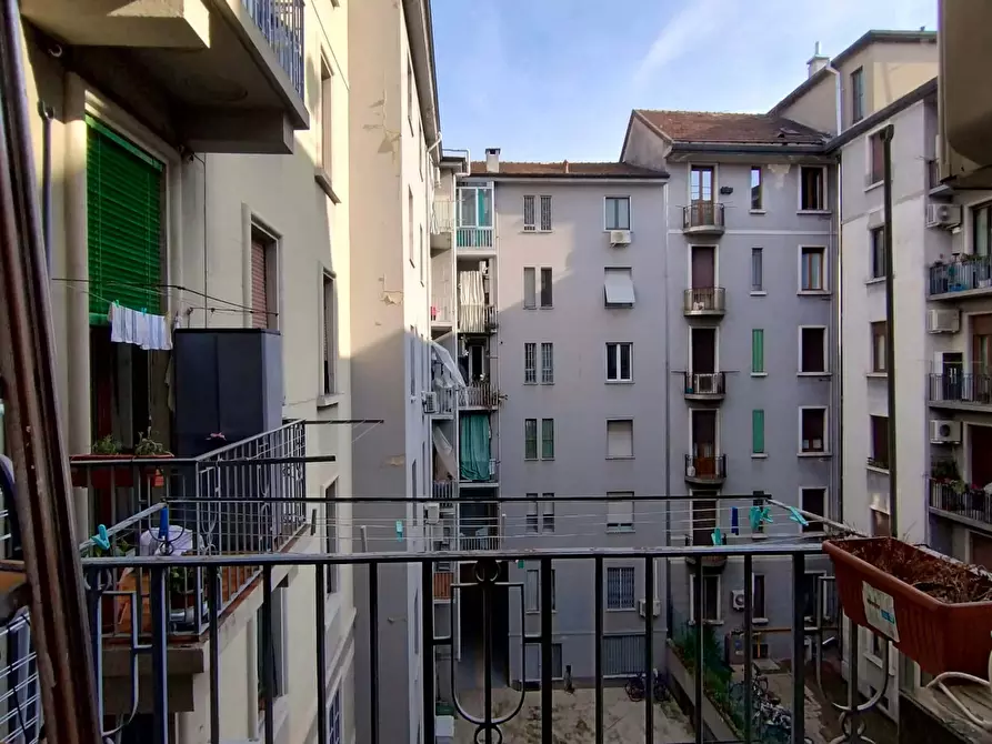Immagine 58 di Appartamento in affitto  in Via Cervignano a Milano