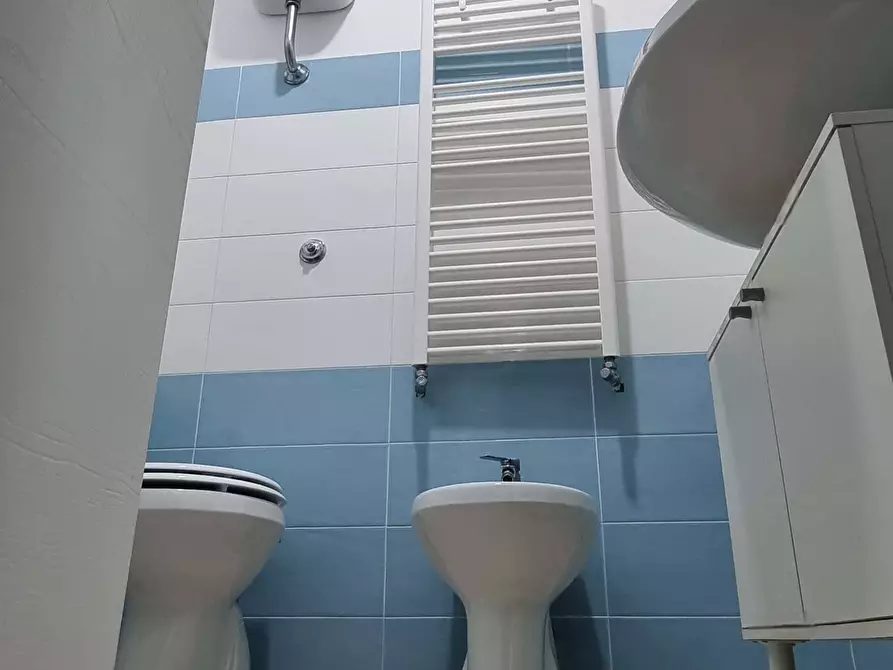 Immagine 29 di Camera in affitto  in Via dei Tribunali268 a Napoli