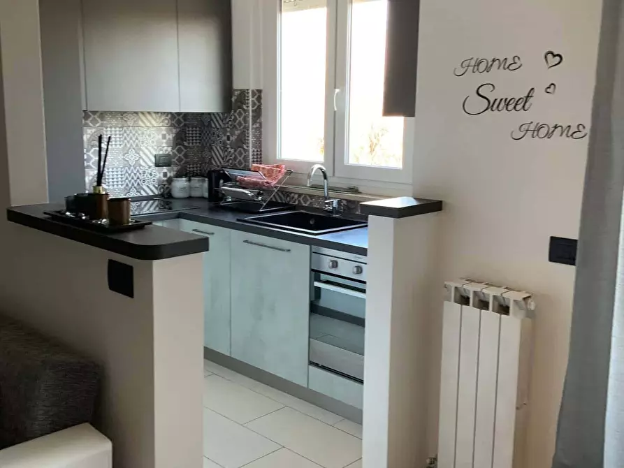Immagine 8 di Appartamento in affitto  in Via delle Querce1 a Rodano