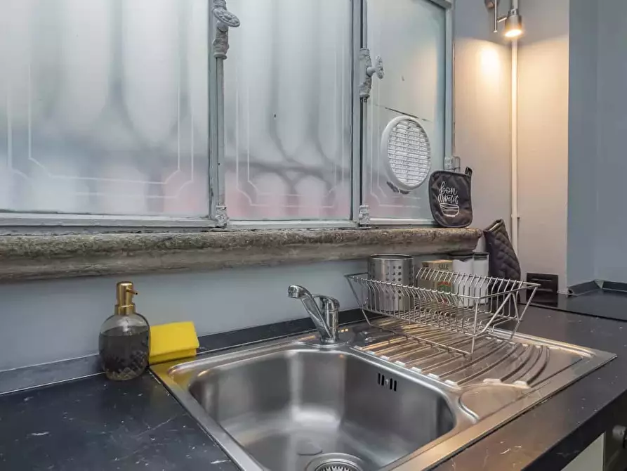 Immagine 12 di Appartamento in affitto  in Via Amedei11 a Milano