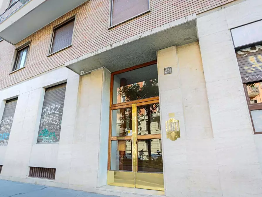 Immagine 34 di Appartamento in affitto  in Via Giovanni Battista Pergolesi a Milano