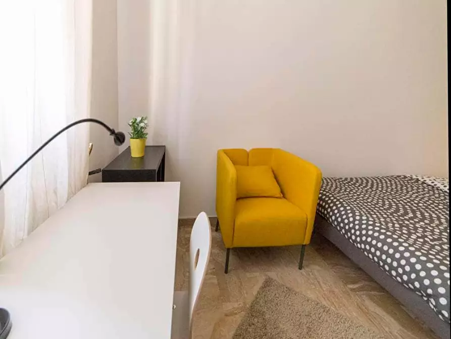 Immagine 5 di Camera in affitto  in Via Carlo Valvassori Peroni68 a Milano