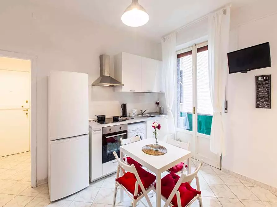 Immagine 19 di Camera in affitto  in Via Salvatore Barzilai9 a Milano