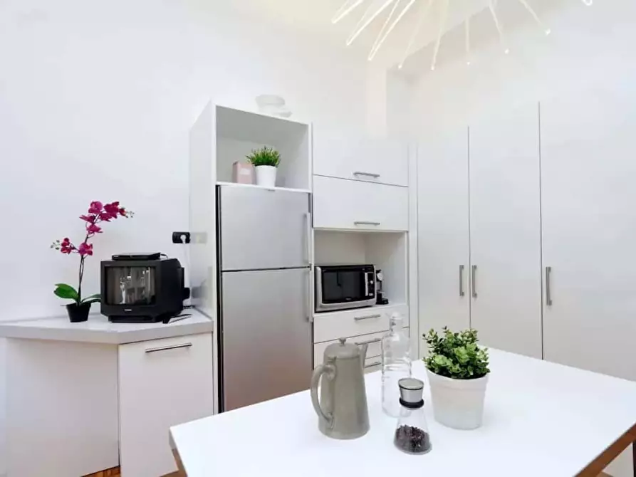 Immagine 15 di Appartamento in affitto  in Via Andrea Solari a Milano