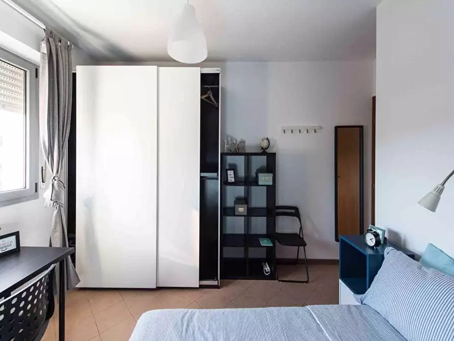 Immagine 2 di Camera in affitto  in Via del Lavoro37/3 a Bologna