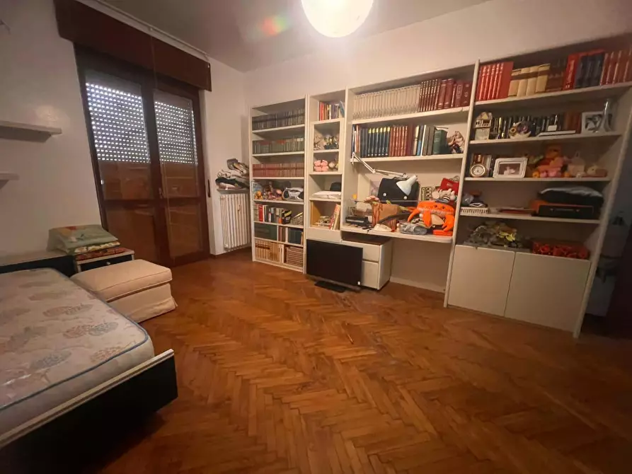 Immagine 14 di Appartamento in affitto  in Via Mac Mahon73 a Milano