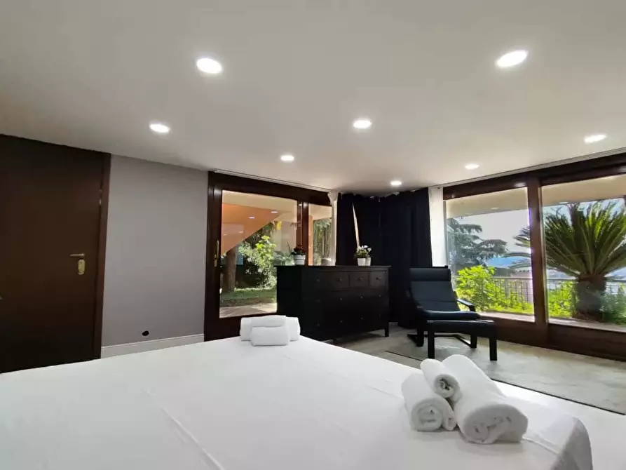 Immagine 92 di Appartamento in affitto  in Via Bellinzona55 a Como