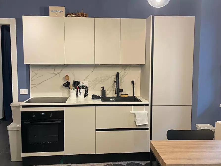 Immagine 2 di Appartamento in affitto  in Viale Elvezia12 a Milano