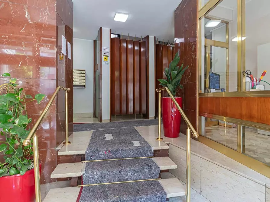 Immagine 22 di Appartamento in affitto  in Viale Teodorico19 a Milano