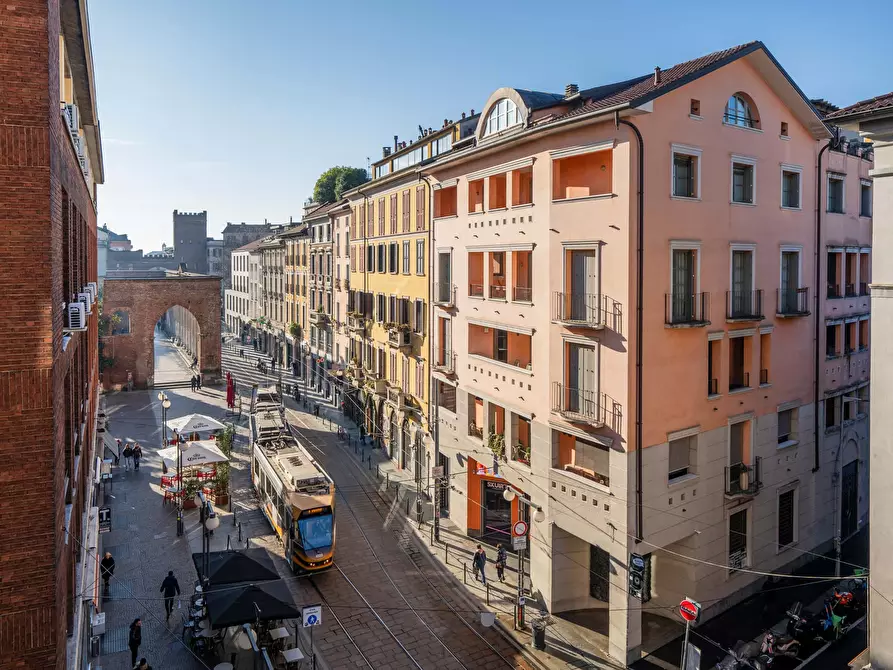 Immagine 60 di Appartamento in affitto  in Via Urbano III1 a Milano
