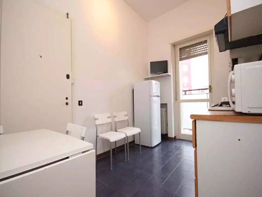 Immagine 27 di Camera in affitto  in Viale Sabotino15 a Milano