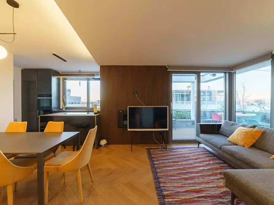 Immagine 40 di Appartamento in affitto  in Viale Francesco Restelli3 a Milano