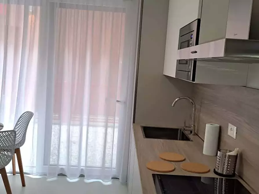 Immagine 8 di Appartamento in affitto  in Via Mascarella86 a Bologna