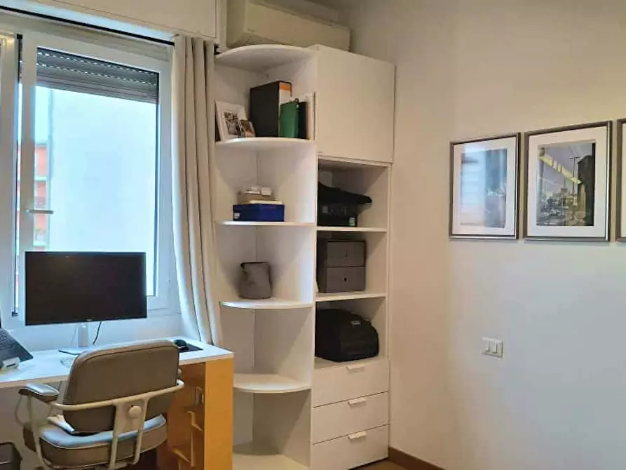 Immagine 29 di Appartamento in affitto  in Via Medeghino a Milano