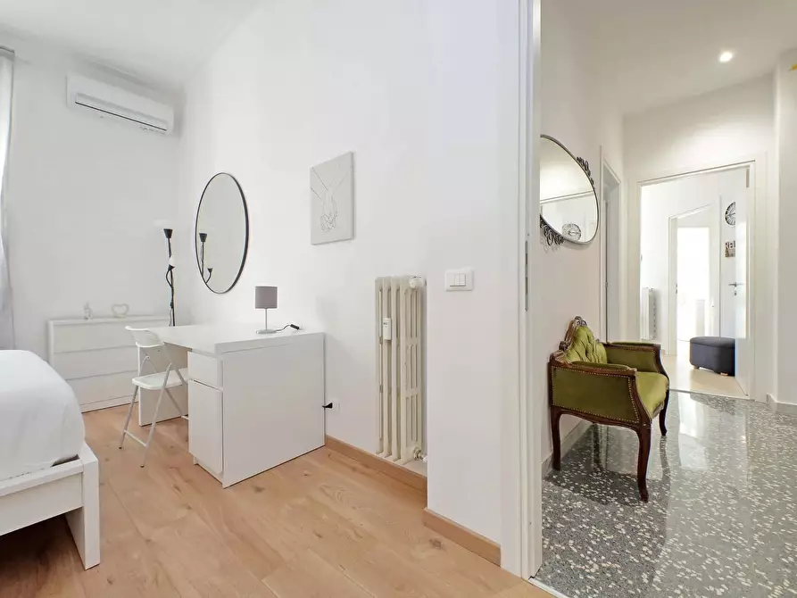 Immagine 24 di Appartamento in affitto  in Via Livorno36 a Roma