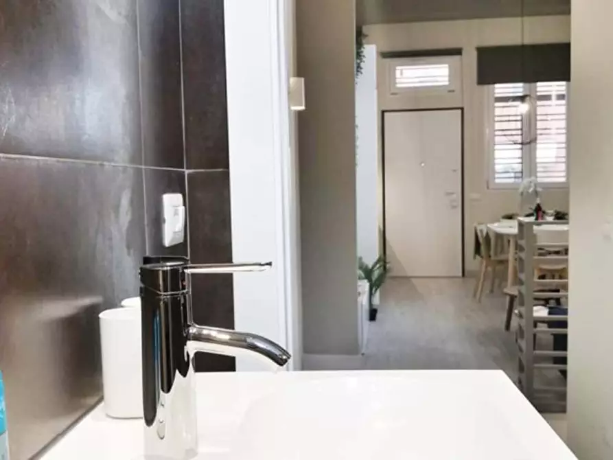 Immagine 22 di Appartamento in affitto  in Via Graziano39 a Milano