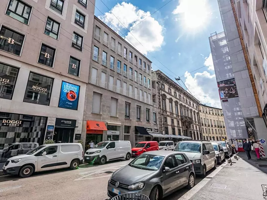 Immagine 22 di Appartamento in affitto  in Via Durini26 a Milano