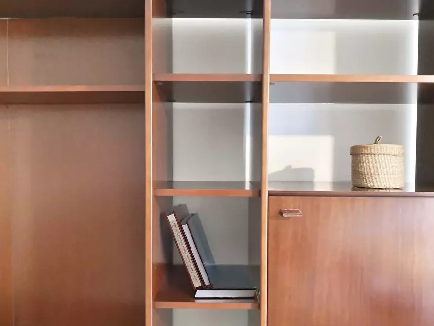 Immagine 20 di Appartamento in affitto  in Via Vincenzo Monti55 a Milano