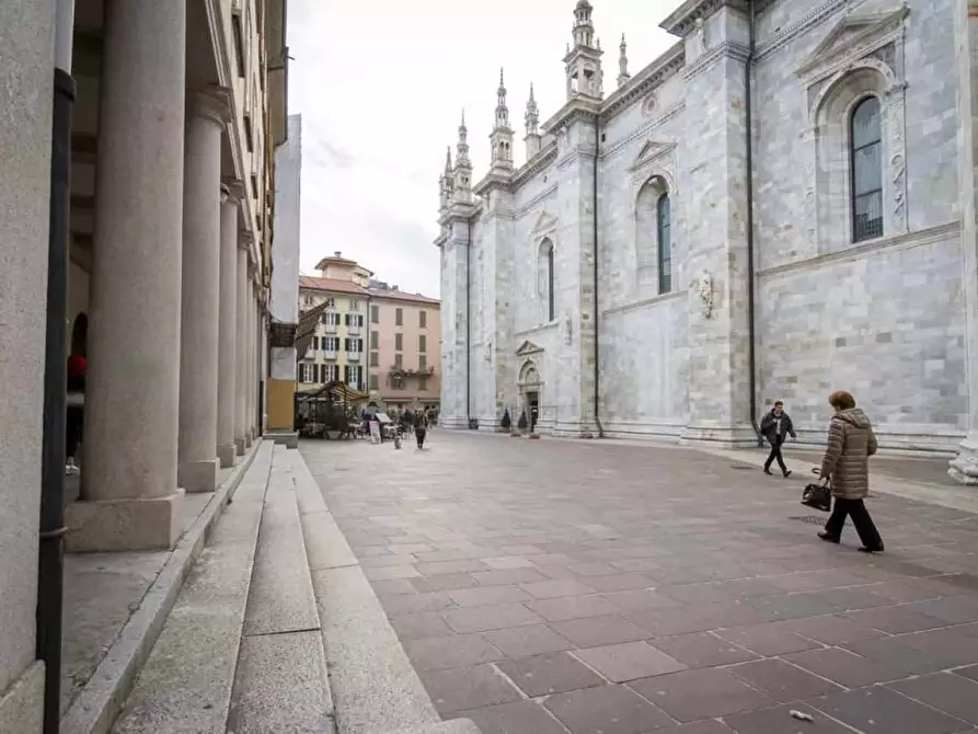Immagine 24 di Appartamento in affitto  in Via Porta a Como