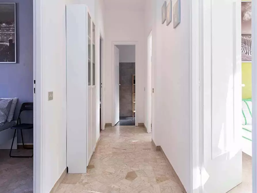 Immagine 31 di Camera in affitto  in Via delle Acacie5 a Buccinasco