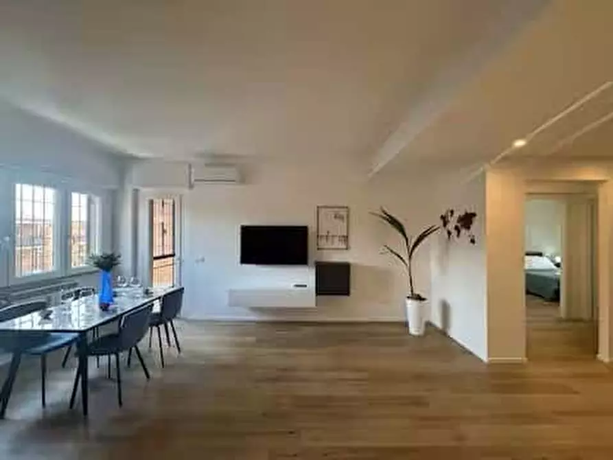 Immagine 29 di Appartamento in affitto  in Via Giuseppe Ravizza42 a Roma