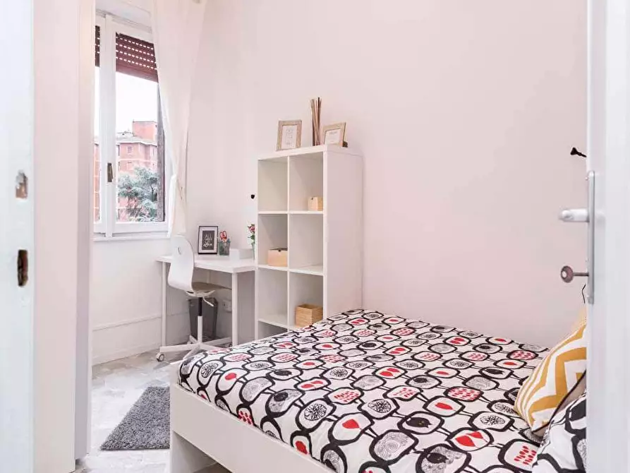 Immagine 1 di Camera in affitto  in Largo Cavalieri di Malta12 a Milano