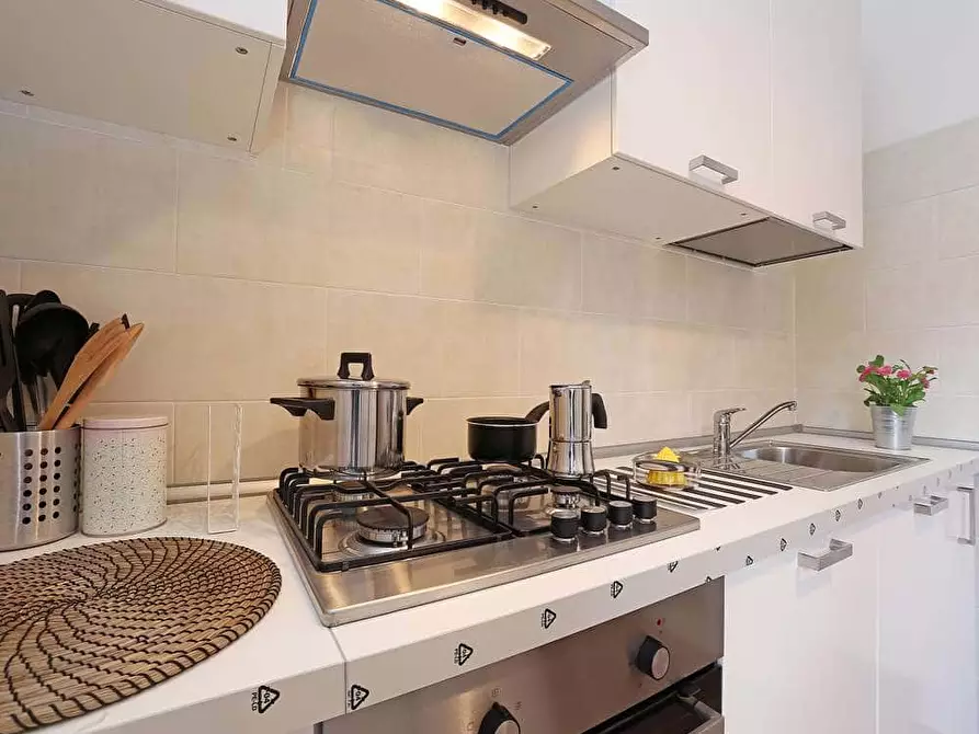 Immagine 46 di Camera in affitto  in Via Gualdo Tadino4 a Roma