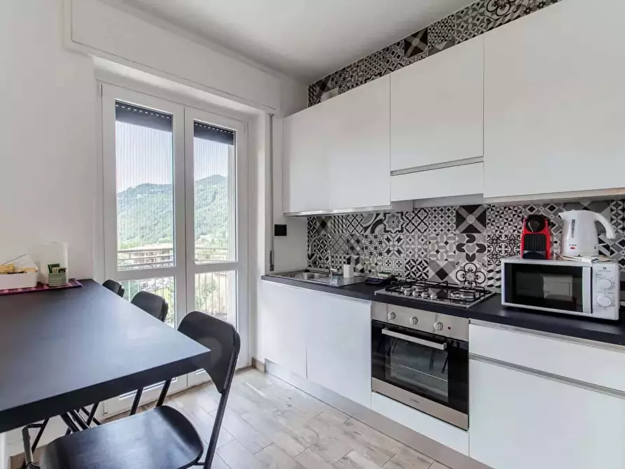Immagine 2 di Appartamento in affitto  in Via Statale per Lecco637 a Barni