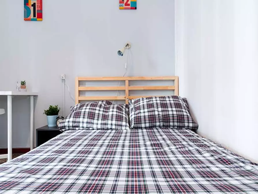 Immagine 1 di Camera in affitto  in Via Ferrante Aporti52 a Milano