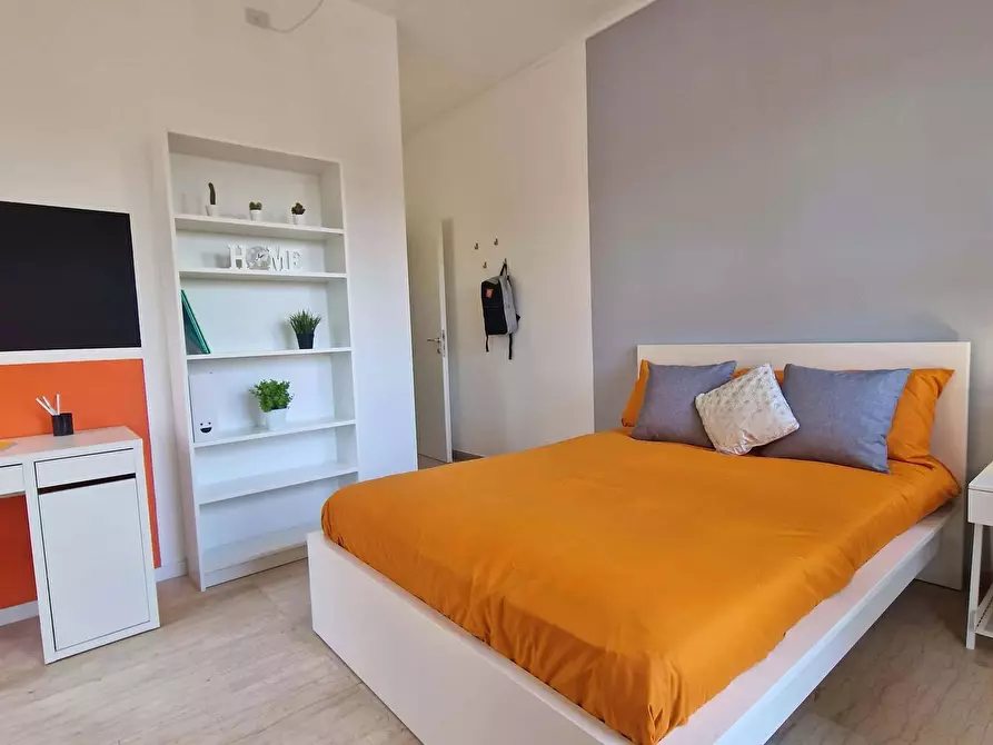 Immagine 5 di Camera in affitto  in Lungotevere di Pietra Papa61 a Roma