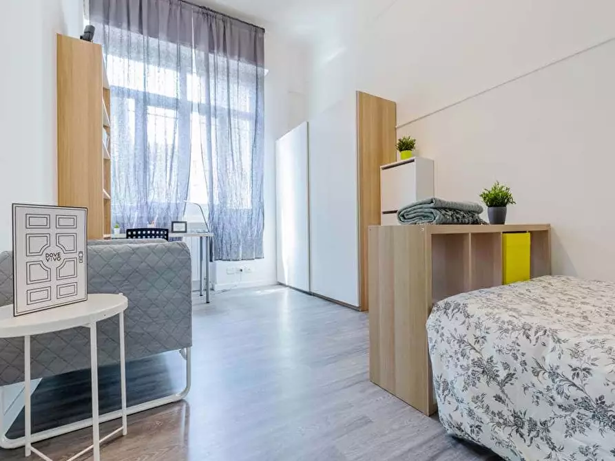 Immagine 5 di Camera in affitto  in Via Natale Battaglia27 a Milano