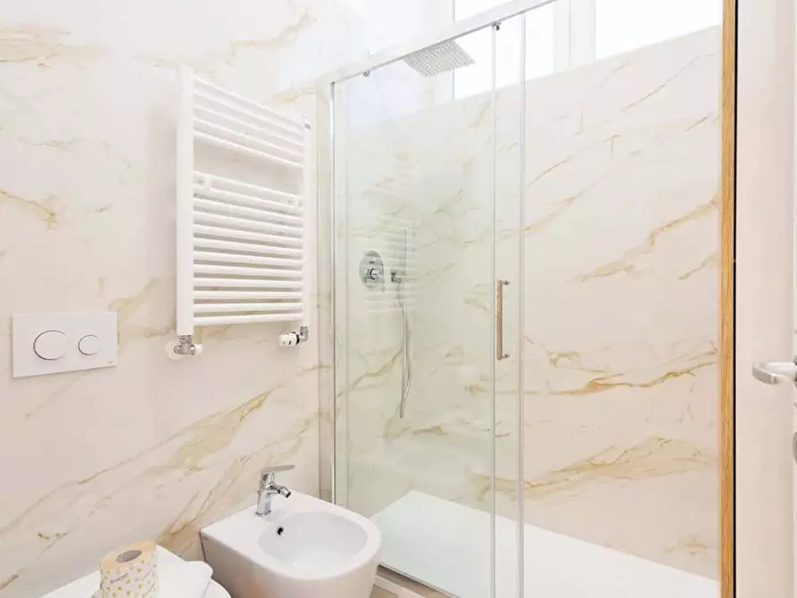 Immagine 8 di Appartamento in affitto  in Via Val Strona6 a Milano