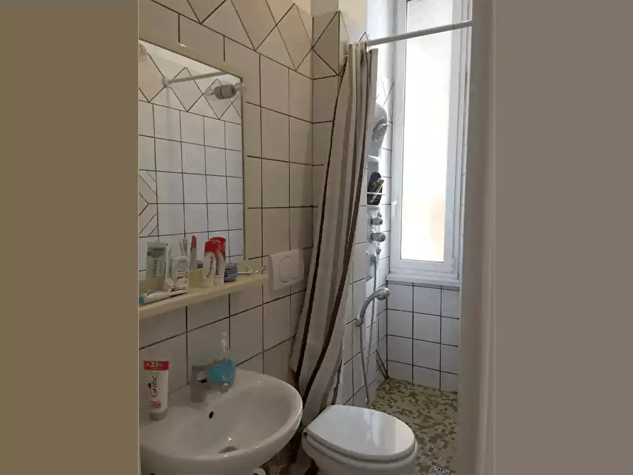 Immagine 6 di Camera in affitto  in Viale Regina Margherita42 a Roma
