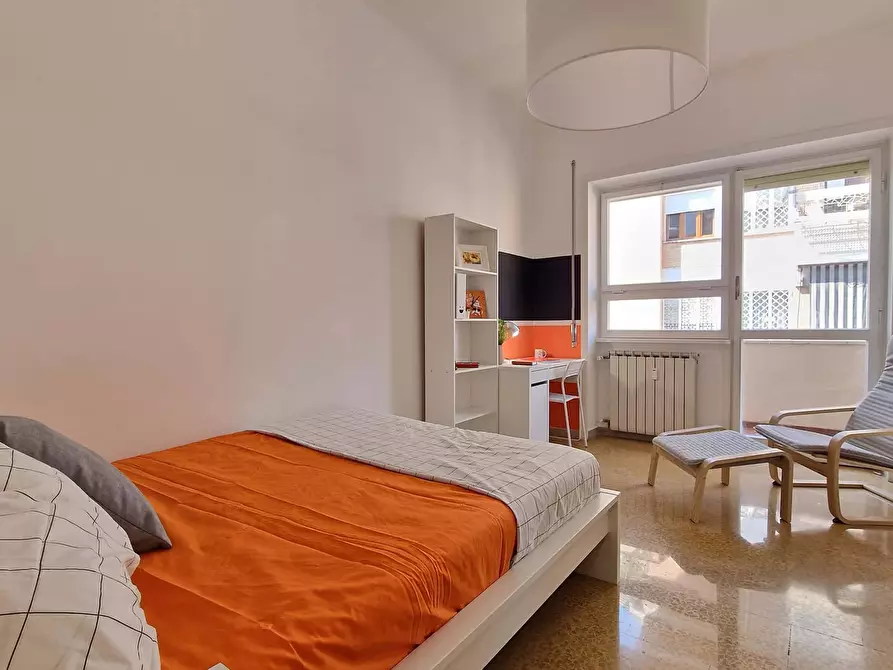 Immagine 2 di Camera in affitto  in Lungotevere di Pietra Papa61 a Roma