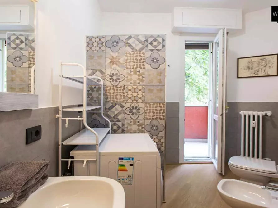 Immagine 9 di Camera in affitto  in Via Lorenteggio201 a Milano