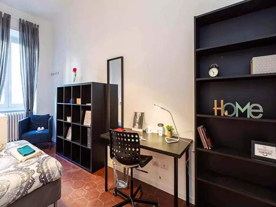 Immagine 4 di Camera in affitto  in Via Paolo Bassi22 a Milano