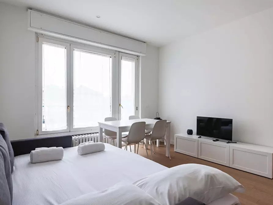 Immagine 16 di Appartamento in affitto  in Via Melchiorre Gioia1 a Milano