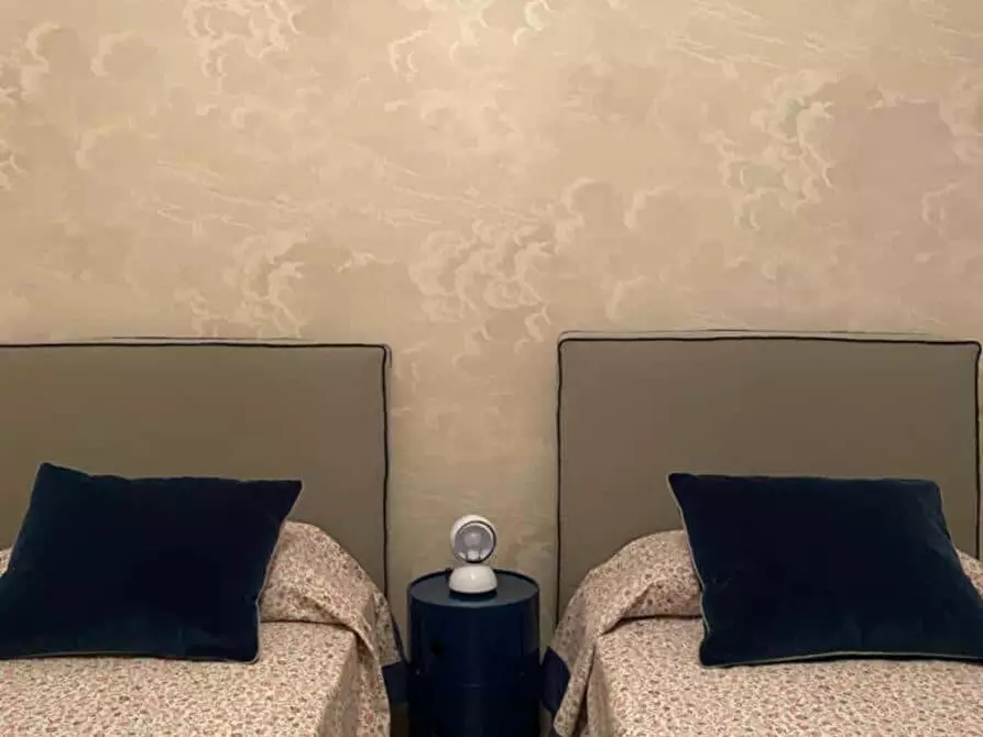 Immagine 27 di Appartamento in affitto  in Via Giuseppe Andreoli2 a Roma