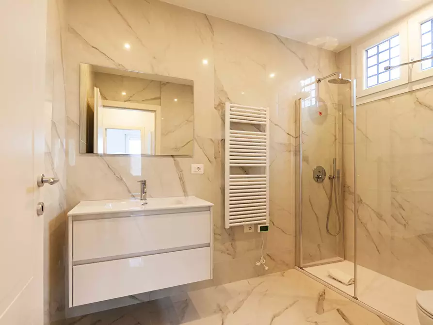 Immagine 26 di Appartamento in affitto  in Via Melchiorre Gioia1 a Milano